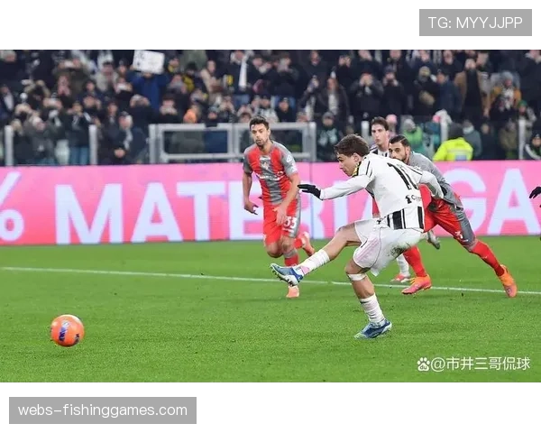 亚特兰大4-2萨索洛,进球大战背后是双方放弃深度防守的战术对攻 亚特兰大4-2萨索洛,进球大战背后是双方放弃深度防守的战术对攻