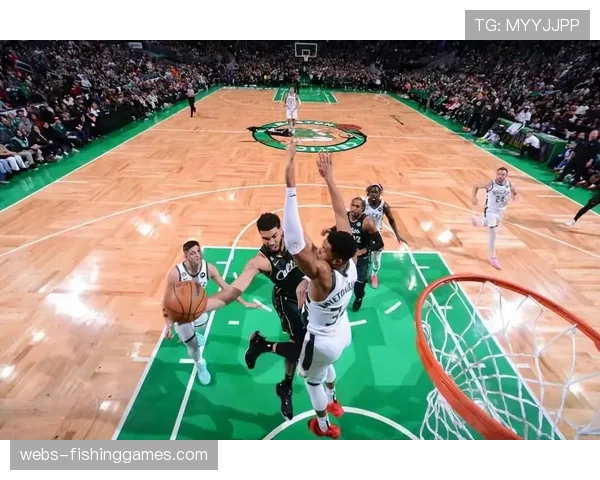 半场战报：凯尔特人全队真实命中率突破65%，领先雄鹿18分